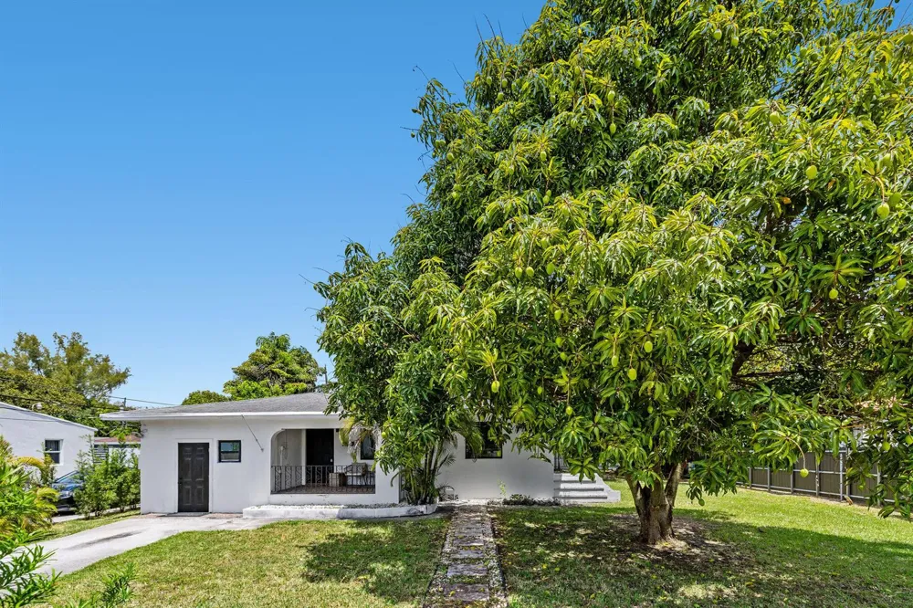 515 NW 88th Street El Portal, FL 33150