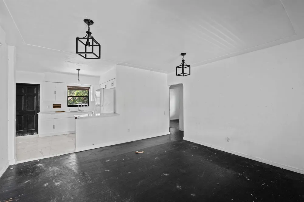 515 NW 88th Street El Portal, FL 33150