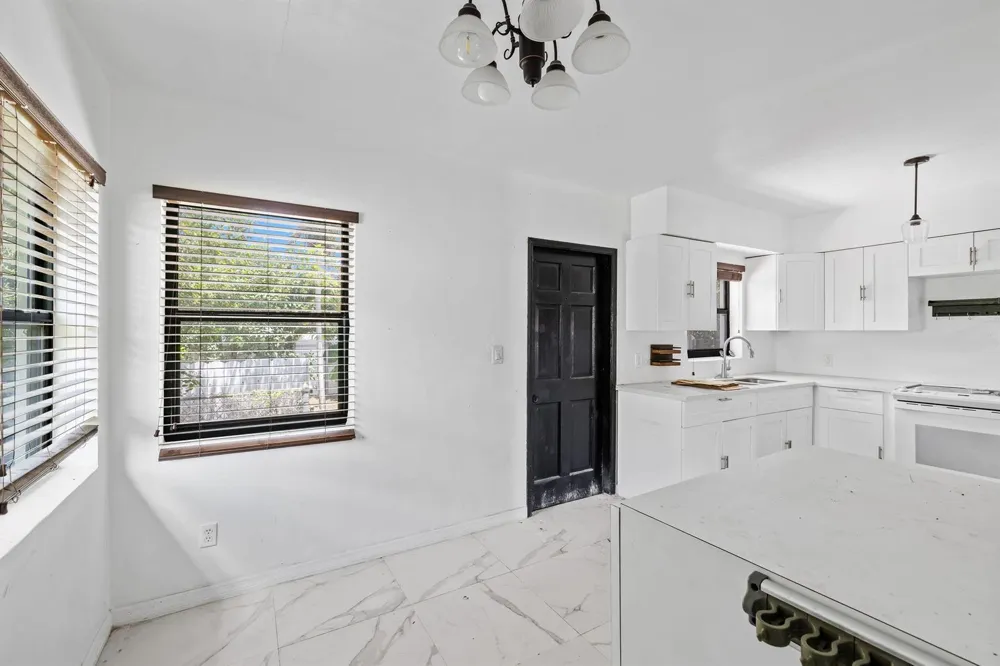 515 NW 88th Street El Portal, FL 33150