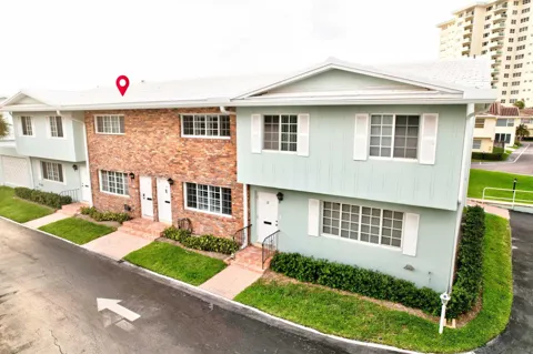 5400 Ocean Boulevard #10