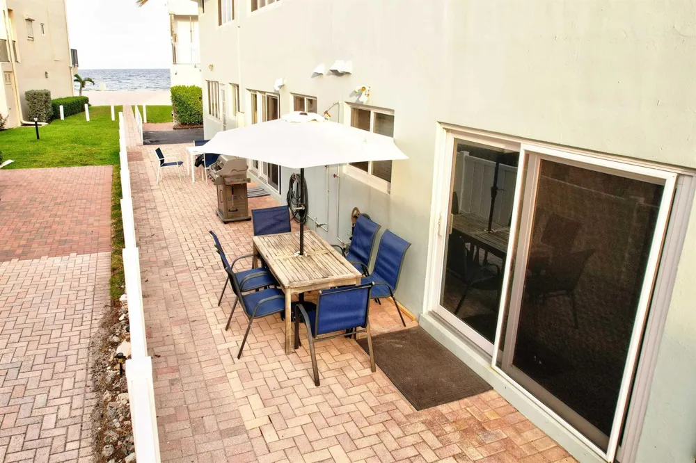 5400 Ocean Boulevard #10 Lauderdale By The Sea, FL 33308