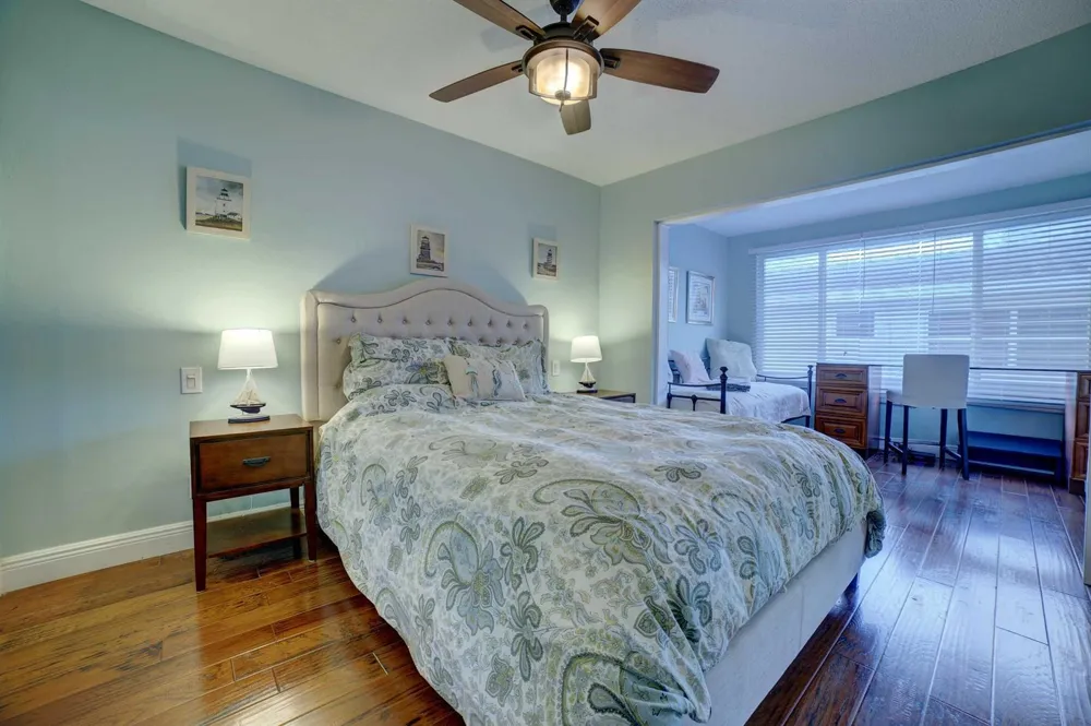 5400 Ocean Boulevard #10 Lauderdale By The Sea, FL 33308