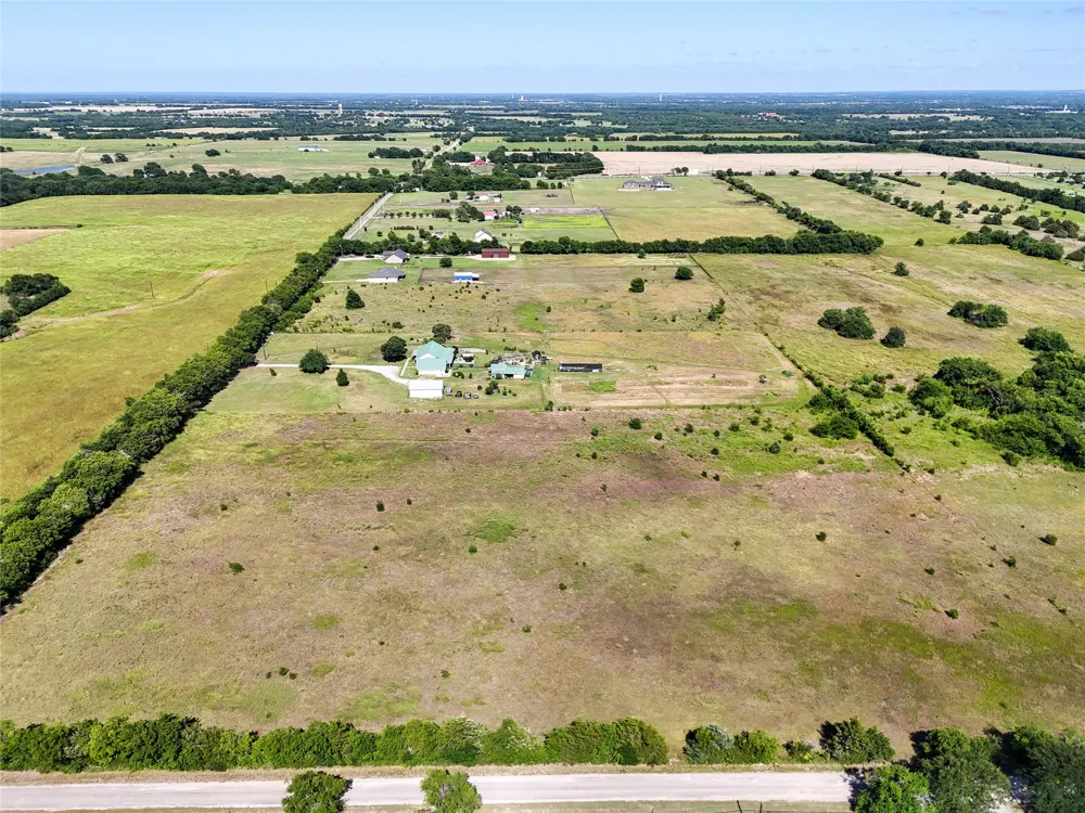 Knothole Road Whitewright, TX 75491