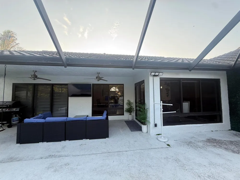 7670 Live Oak Drive Coral Springs, FL 33065