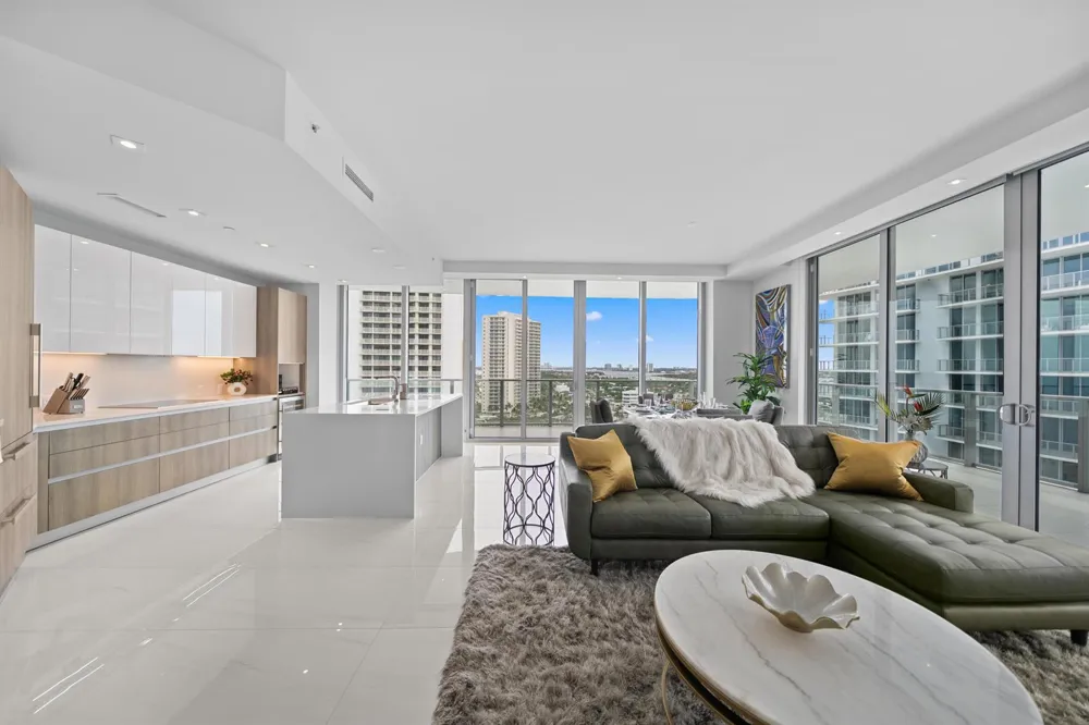 3100 Ocean Drive #H-1608 Singer Island, FL 33404