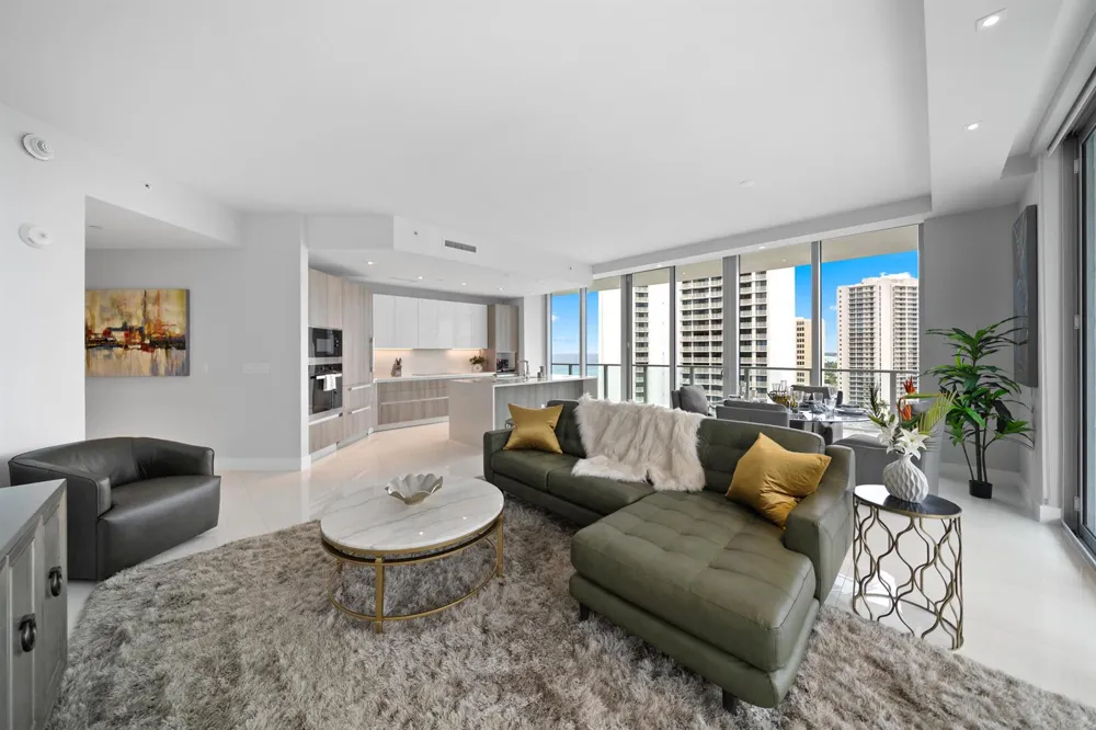 3100 Ocean Drive #H-1608 Singer Island, FL 33404
