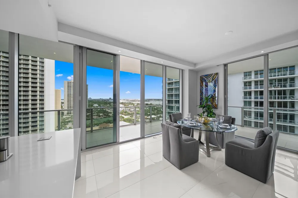 3100 Ocean Drive #H-1608 Singer Island, FL 33404