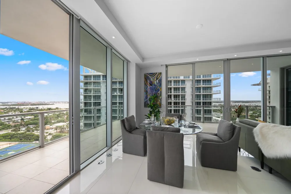 3100 Ocean Drive #H-1608 Singer Island, FL 33404
