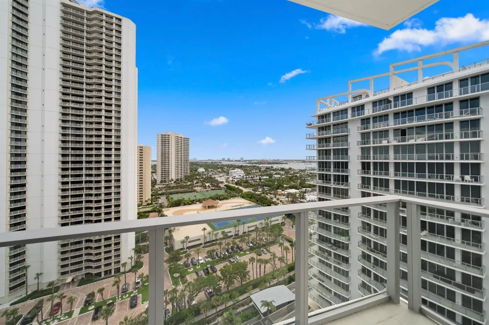 3100 Ocean Drive #H-1608 Singer Island, FL 33404