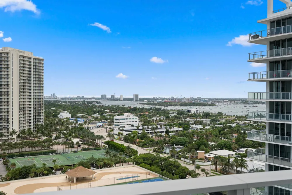 3100 Ocean Drive #H-1608 Singer Island, FL 33404