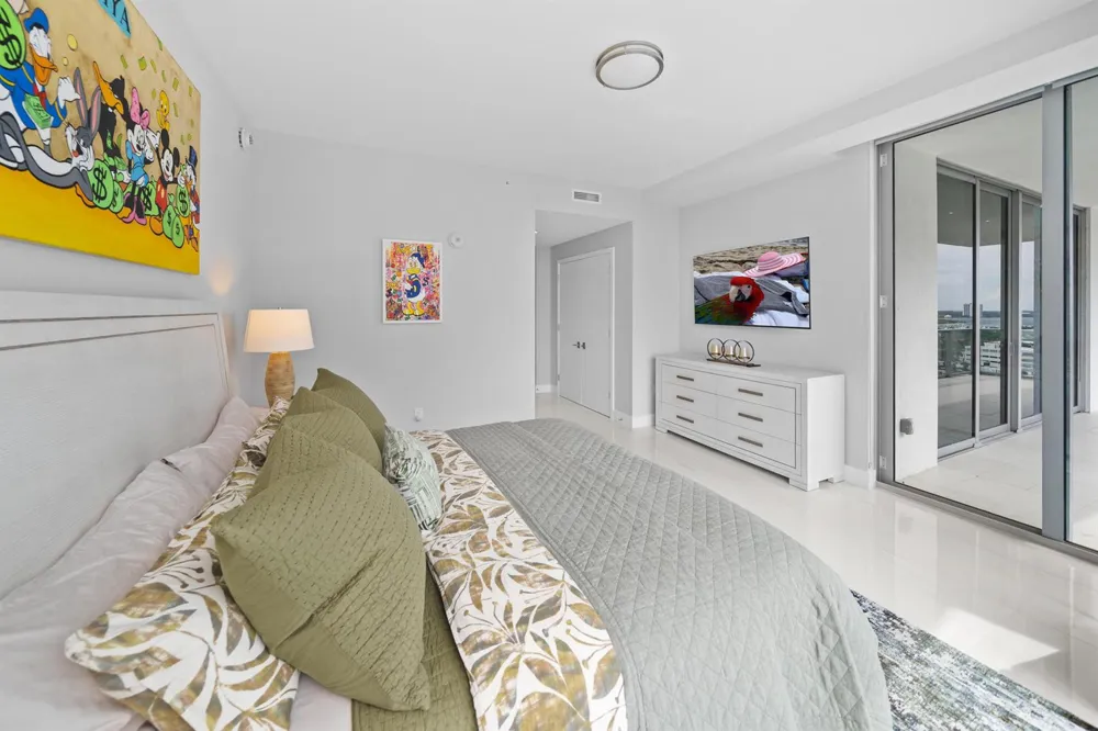 3100 Ocean Drive #H-1608 Singer Island, FL 33404