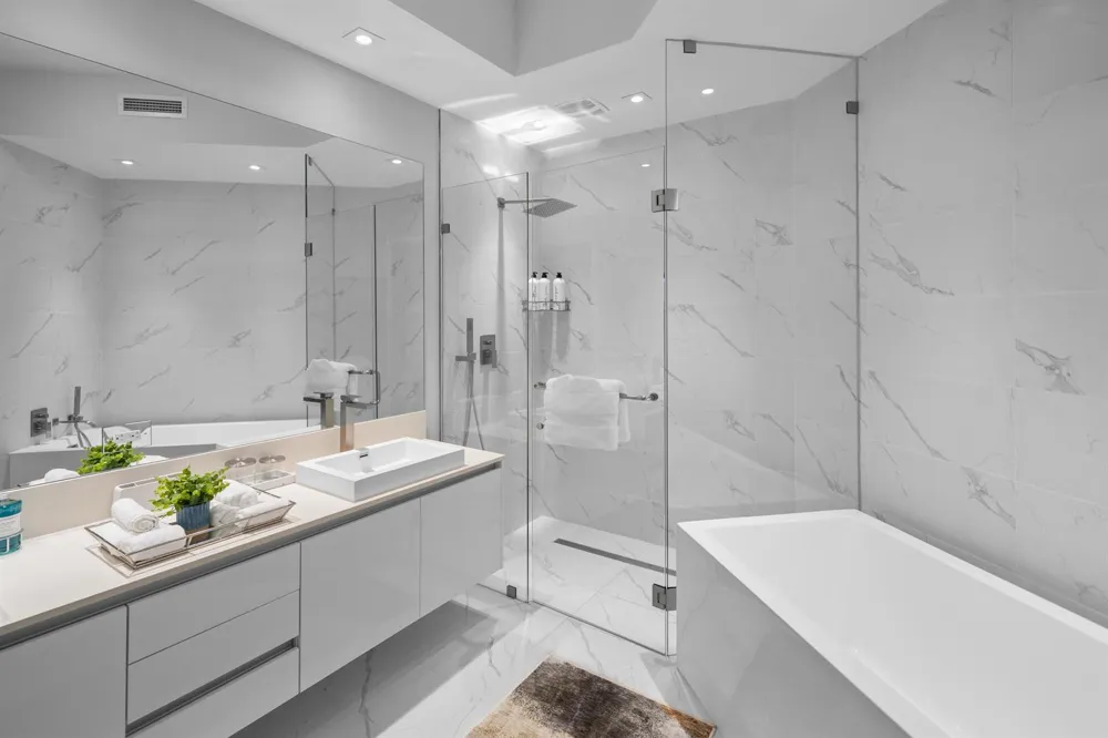 3100 Ocean Drive #H-1608 Singer Island, FL 33404
