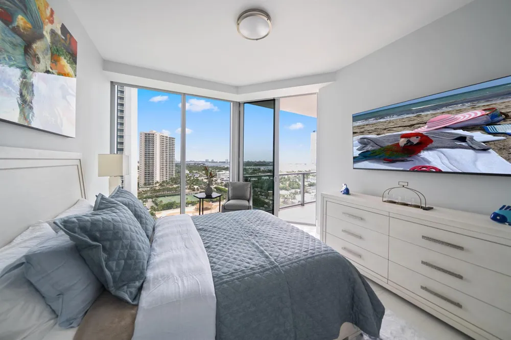 3100 Ocean Drive #H-1608 Singer Island, FL 33404