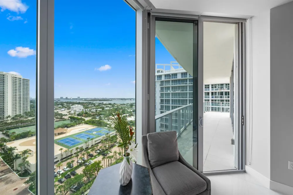 3100 Ocean Drive #H-1608 Singer Island, FL 33404