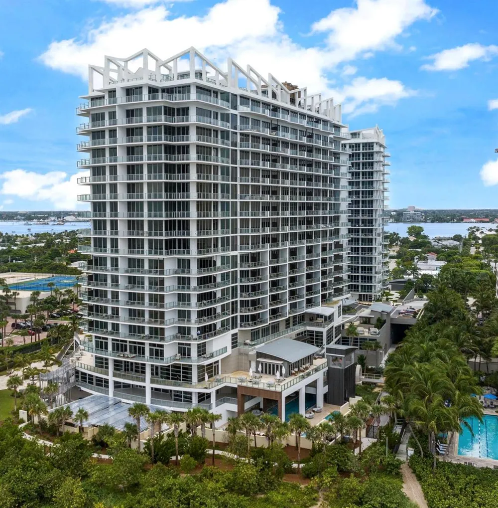 3100 Ocean Drive #H-1608 Singer Island, FL 33404
