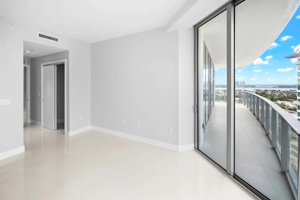 3100 Ocean Drive #H-1608 Singer Island, FL 33404