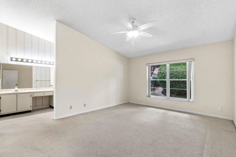 10001 Country Brook Road Boca Raton, FL 33428