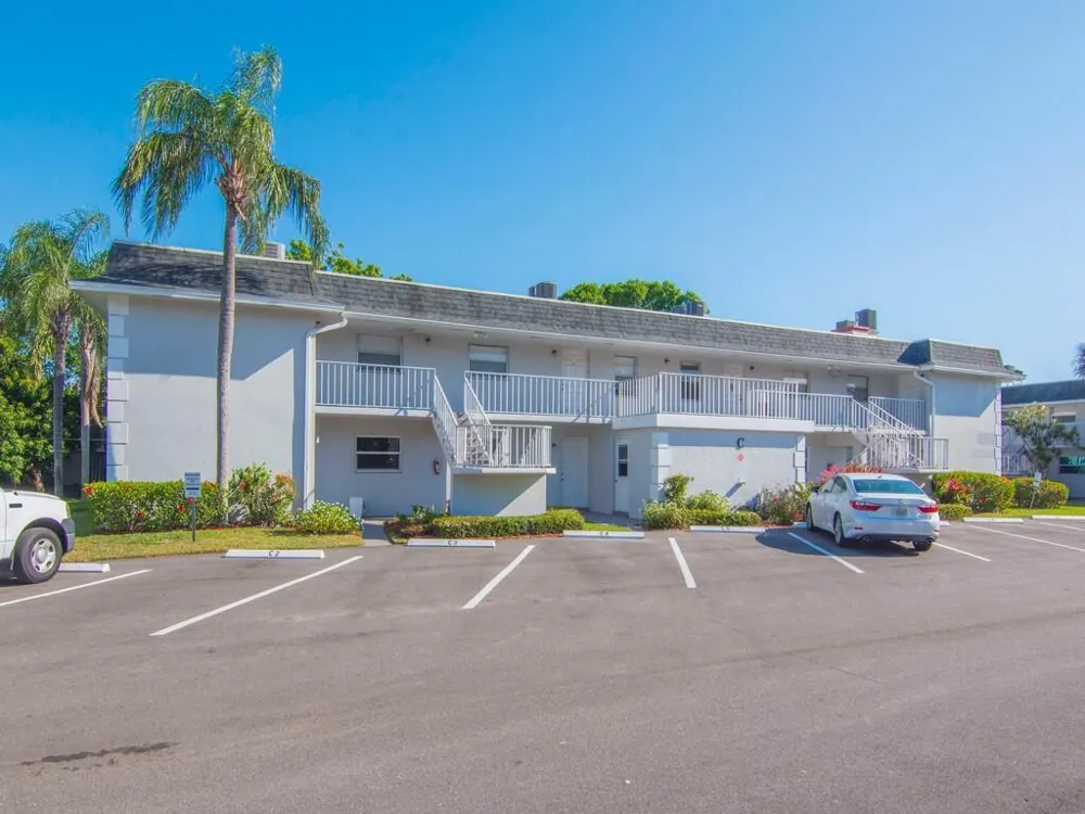 1166 6th Avenue #C5 Vero Beach, FL 32960