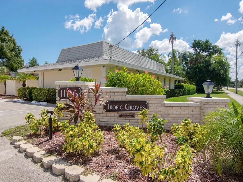 1166 6th Avenue #C5 Vero Beach, FL 32960