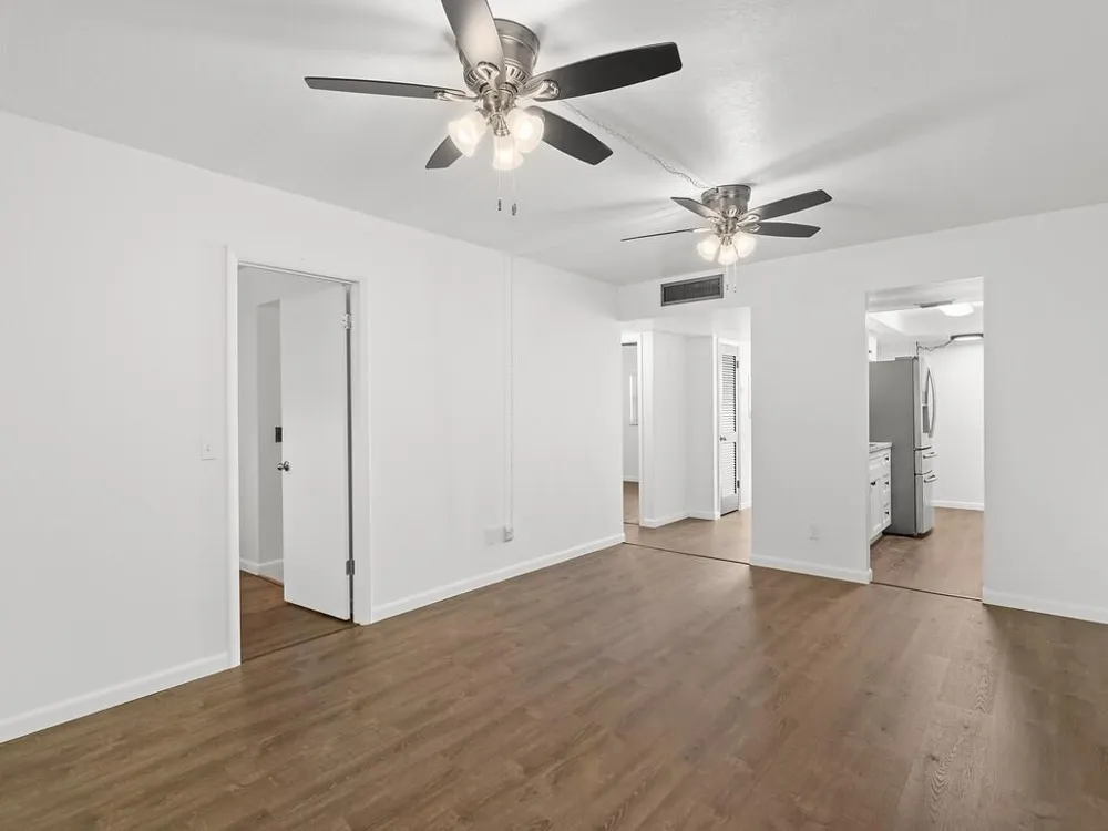 1166 6th Avenue #C5 Vero Beach, FL 32960