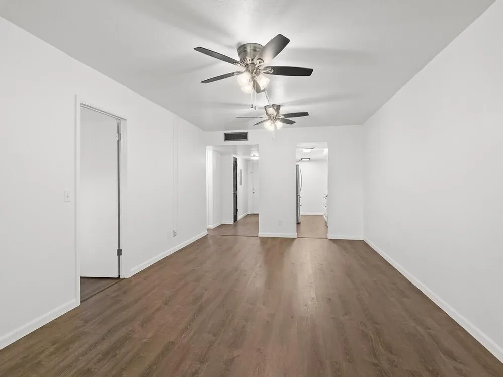 1166 6th Avenue #C5 Vero Beach, FL 32960
