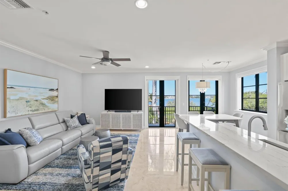 920 Via Villagio Hypoluxo, FL 33462