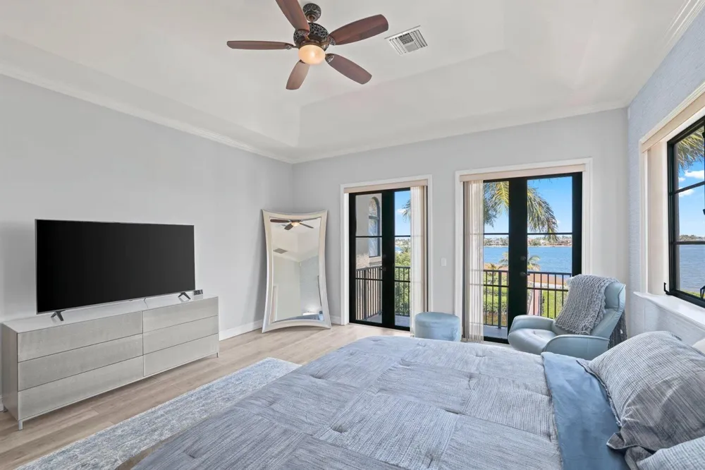 920 Via Villagio Hypoluxo, FL 33462