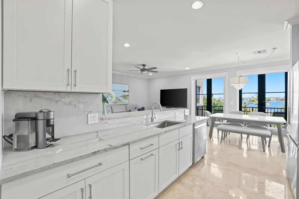 920 Via Villagio Hypoluxo, FL 33462