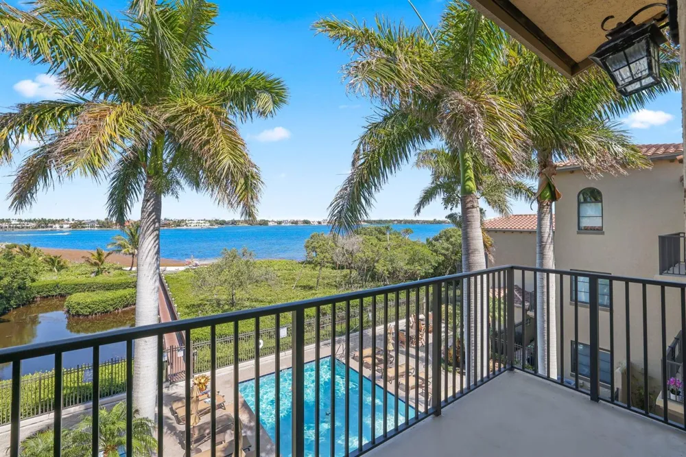 920 Via Villagio Hypoluxo, FL 33462