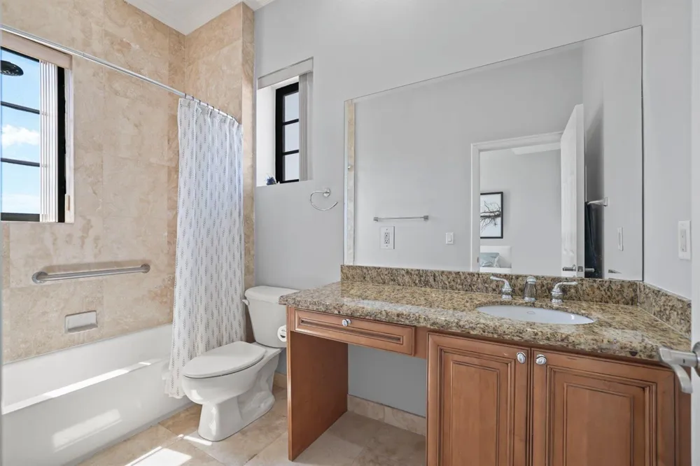 920 Via Villagio Hypoluxo, FL 33462