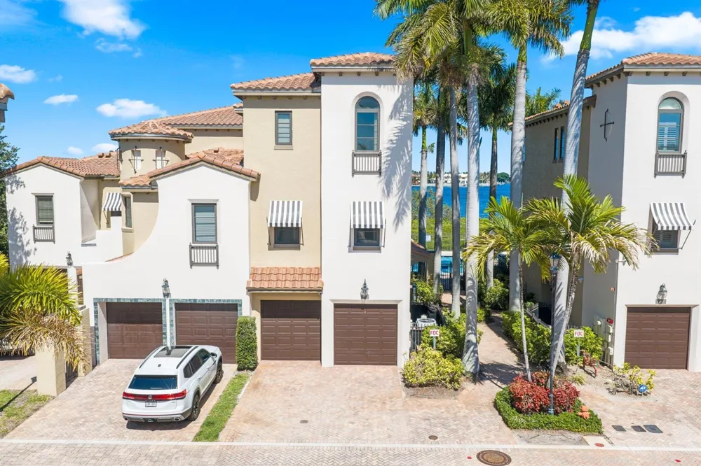 920 Via Villagio Hypoluxo, FL 33462