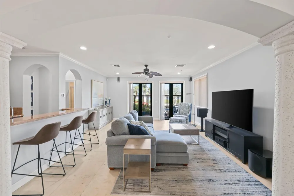 920 Via Villagio Hypoluxo, FL 33462