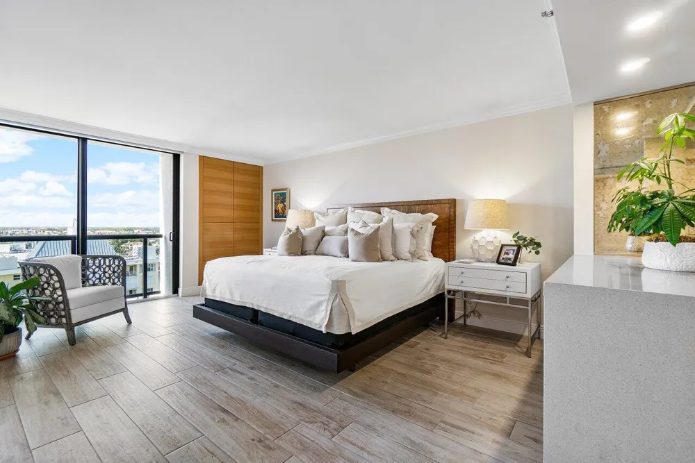 3115 S Ocean Boulevard #1001 Highland Beach, FL 33487