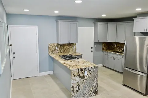382 E Royal Palm Road #0080