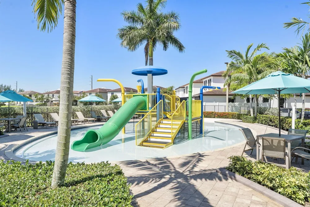 3253 W 106th Terrace #3253 Hialeah, FL 33018