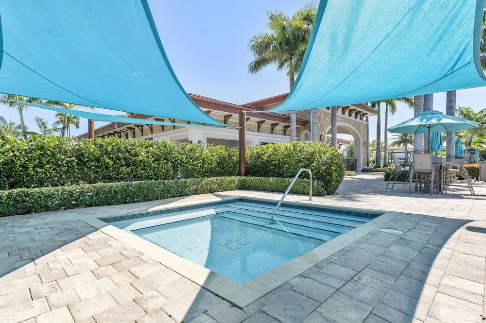 3253 W 106th Terrace #3253 Hialeah, FL 33018