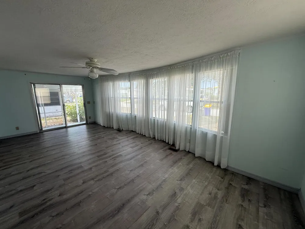 7089 SE Bluebird Circle Hobe Sound, FL 33455