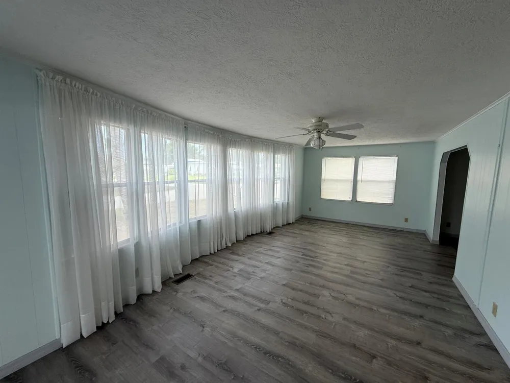 7089 SE Bluebird Circle Hobe Sound, FL 33455