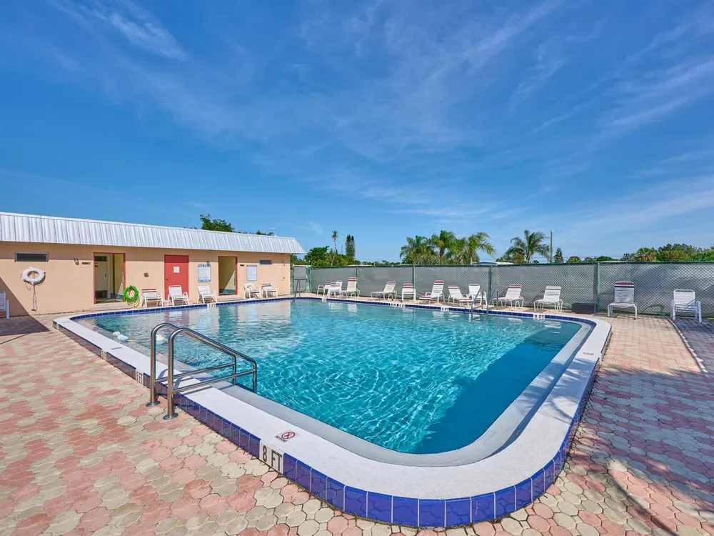 7089 SE Bluebird Circle Hobe Sound, FL 33455