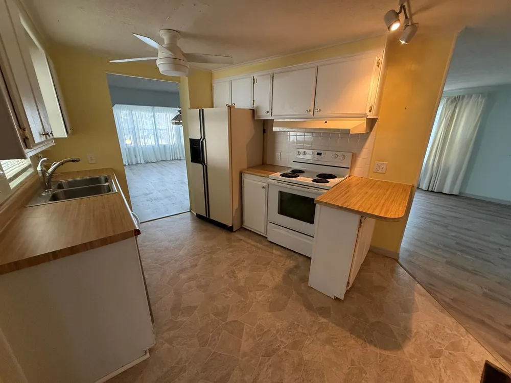 7089 SE Bluebird Circle Hobe Sound, FL 33455