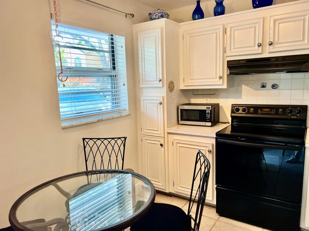 1541 S Ocean Boulevard #115 Lauderdale By The Sea, FL 33062