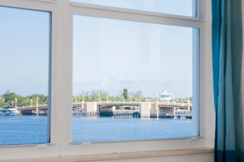 301 Croton Avenue #405 Lantana, FL 33462