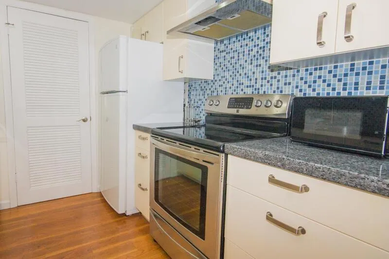 301 Croton Avenue #405 Lantana, FL 33462