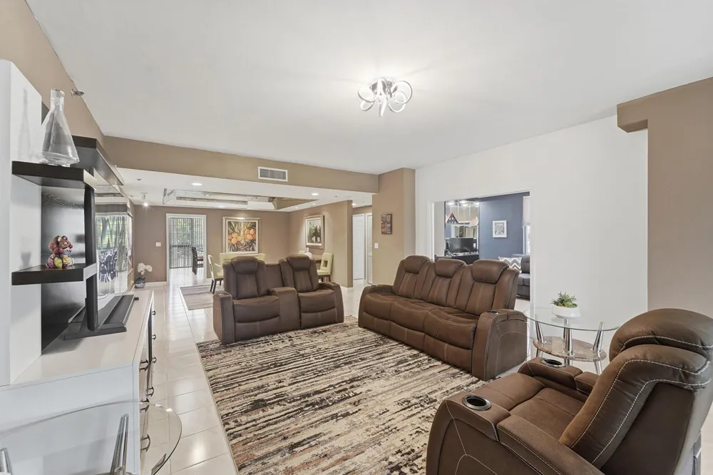 4106 W Palm Aire Drive #62a Pompano Beach, FL 33069
