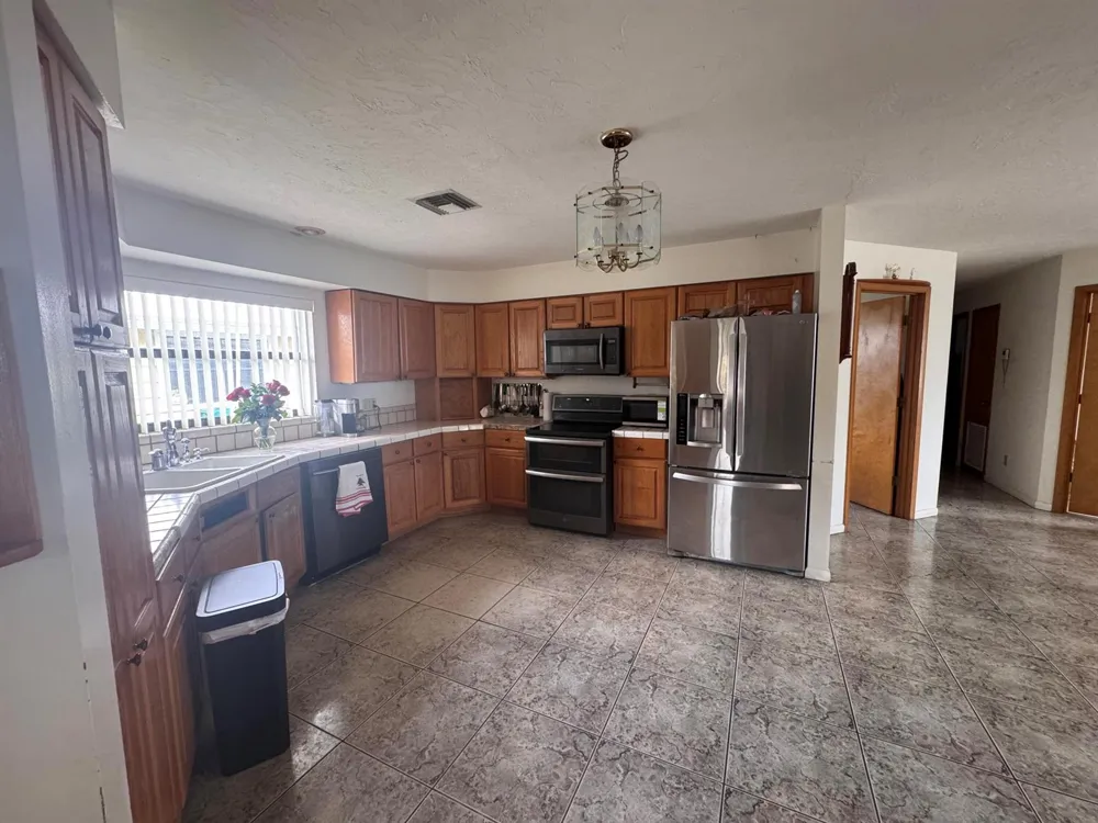 14545 W Center Street Okeechobee, FL 34972