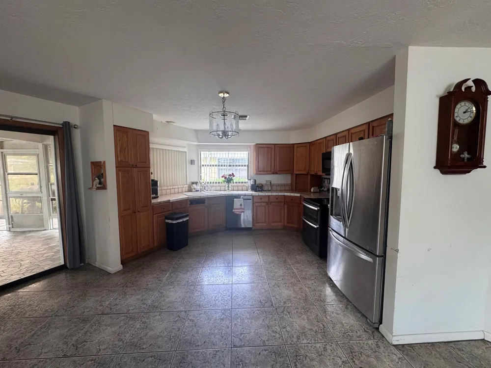 14545 W Center Street Okeechobee, FL 34972