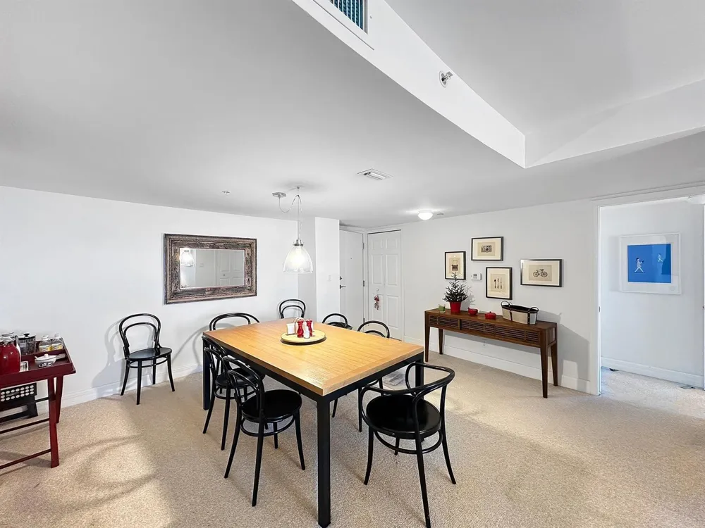 3000 Ocean Drive #30-d Singer Island, FL 33404