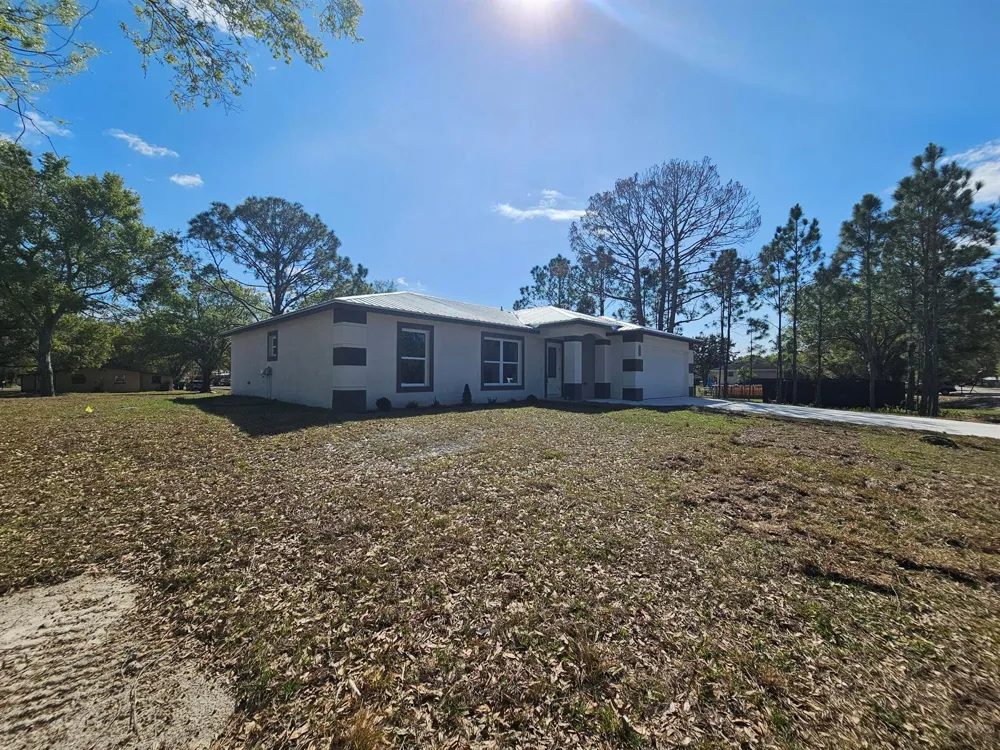 2964 NW 36th Avenue Okeechobee, FL 34972