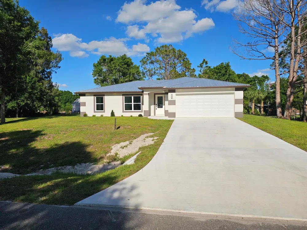 2964 NW 36th Avenue Okeechobee, FL 34972