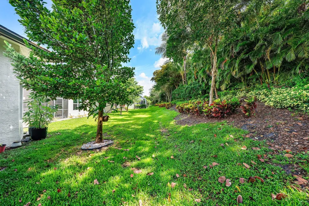 12874 Granite Mountain Pass Boynton Beach, FL 33473